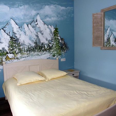 Hotel Champ Alsace Haguenau Esterno foto