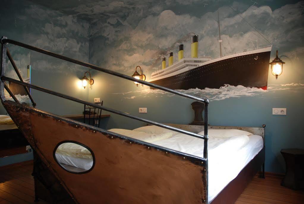 Hotel Champ Alsace Haguenau Esterno foto