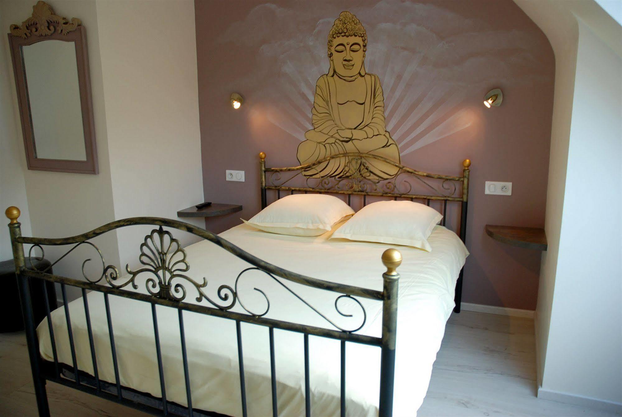 Hotel Champ Alsace Haguenau Esterno foto