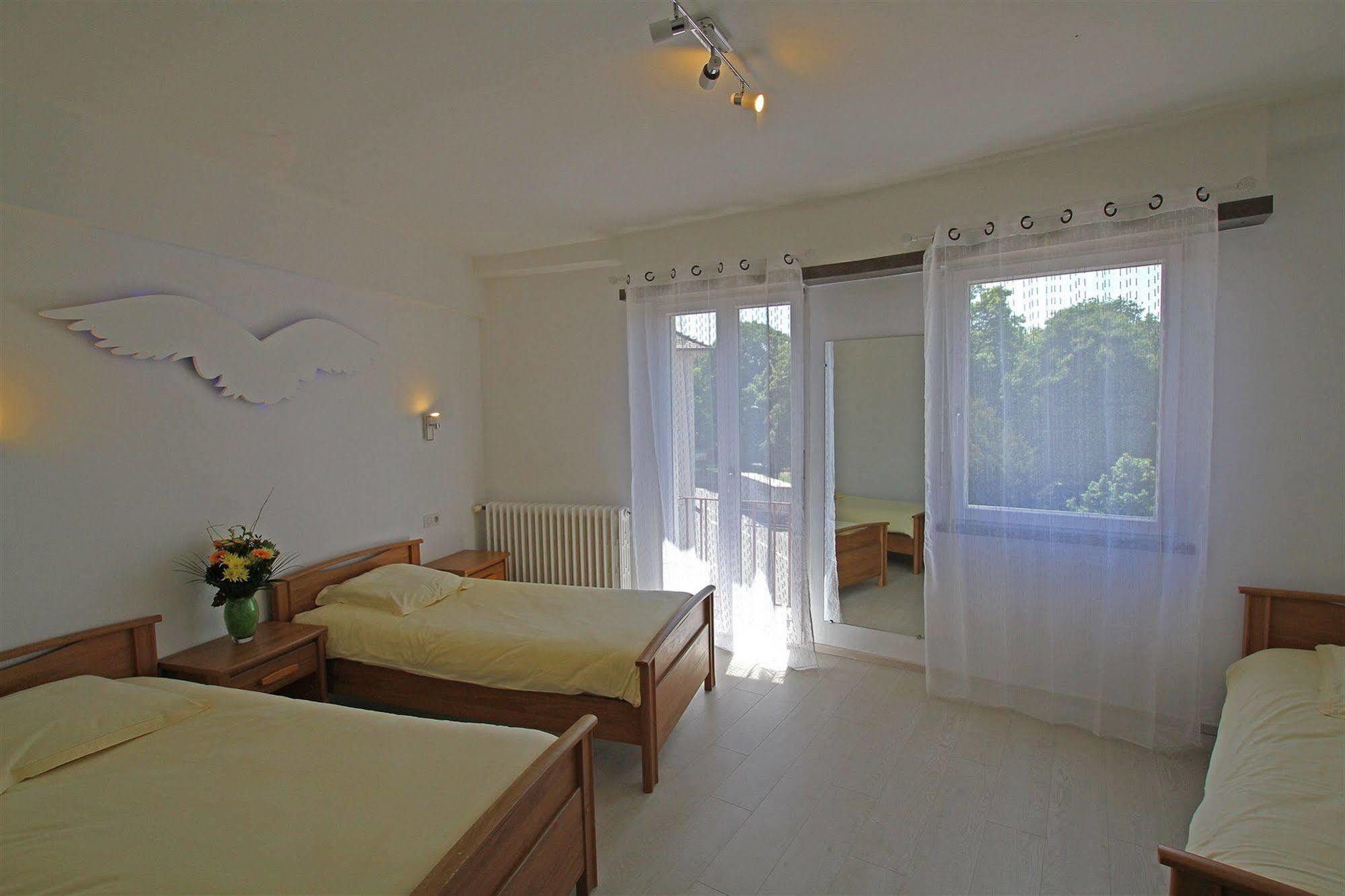Hotel Champ Alsace Haguenau Esterno foto